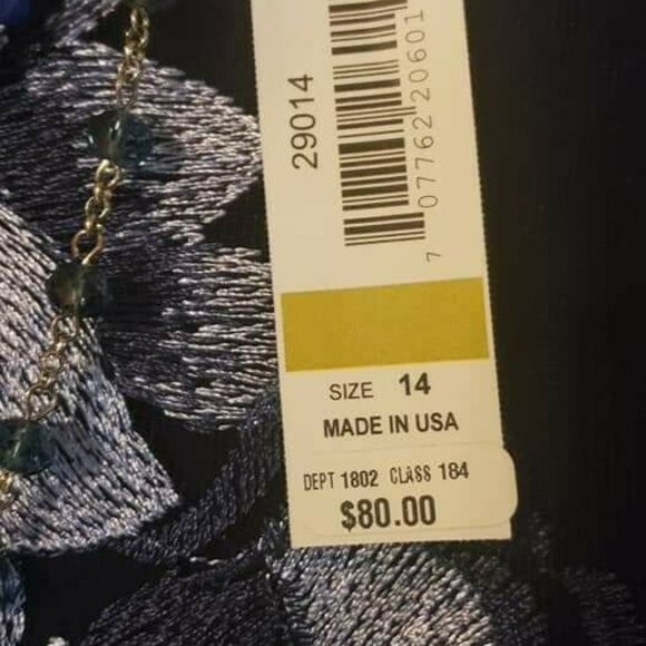 R M RICHARDS NWT LADIES DRESS WITH ACCESSORIES - Picture 4 of 7